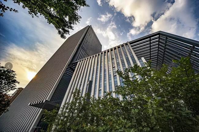 在洛阳，，，，怎样选择写字楼？？？？？？？